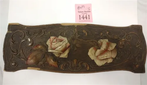 ANTIQUE MOLDED CARDBOARD TYPE DECORATION WITH ROSES