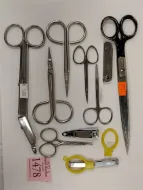 COLLECTION OF SCISSORS & NAIL CLIPPERS
