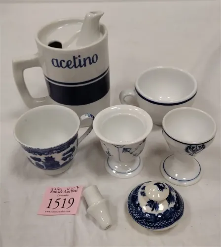BLUE AND WHITE PORCELAIN VARIOUS MAKERS
