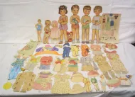 LARGE COLLECTION OF 1940'S - 60'S PAPER DOLLS AND CLOTHES