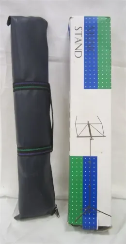 MUSIC STAND WITH BOX